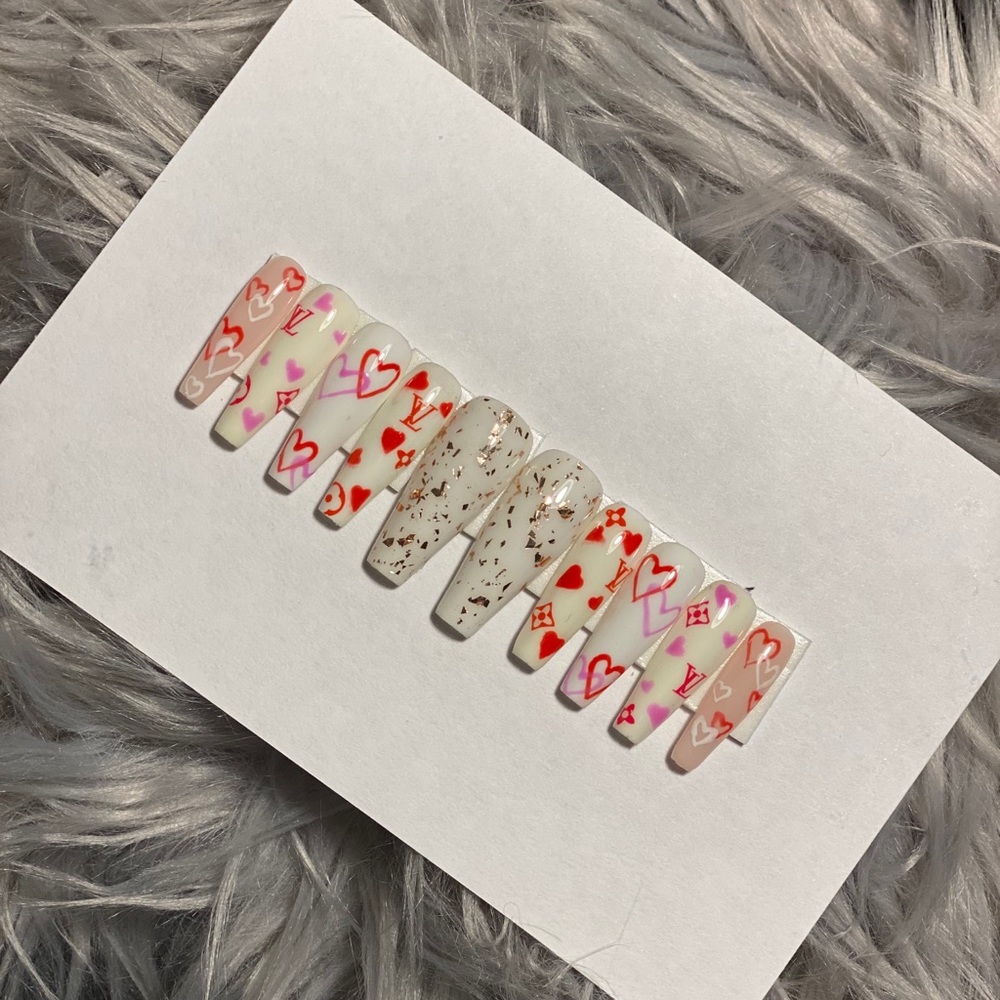 Valentine’s Day Press on Nails